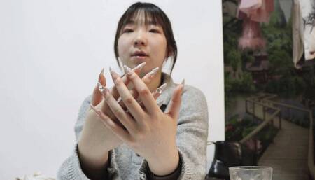 4K CC Sexy and Beautiful Hand Fetish