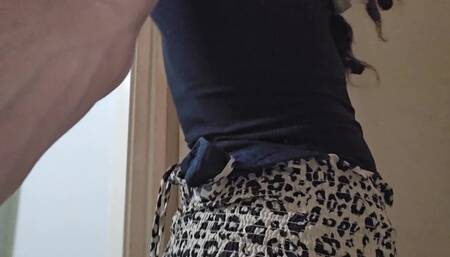 SkinnyFemboyOso Dressing Up in Panties & Skirts ????