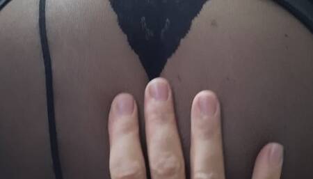 La zia alle prese con la doccia intasata a gestire il cazzo in gola del Nipotini e la sua sborra sulle miei seni