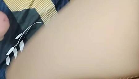Indian Woman Gets Fucked in Homemade Sex