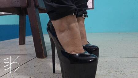 Ama K fucking her female slave Sandy