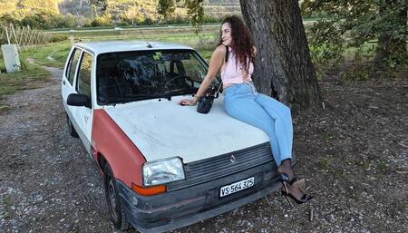 Come for a ride with me and my Renault 5 HD