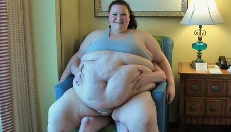 Tiffany's Massive Belly Gets Worshipped by 3 Different Guys Compilation *WMV*