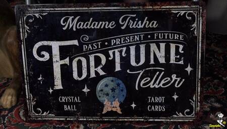 Madame Trisha - The Fortune Teller