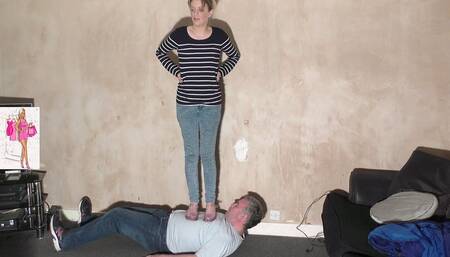 Jelly Shoes Trampling (4K)