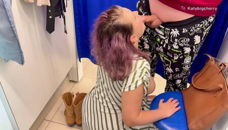 Stepmom's sex lessons continue. Now outdoor