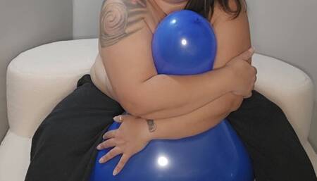 Topless bounce to pop many 18"