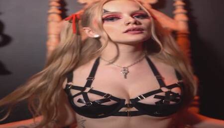 Worship me on my Birthday - Cherry Tart enjoys herself with Balloons, Ass Worship and Goddess Worship