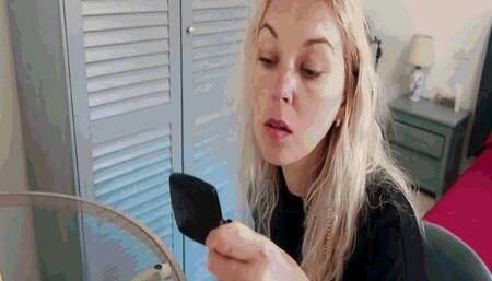 Bonnie is trapped AVI