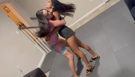Aaliyah vs Misty Addams: Squished Cheater