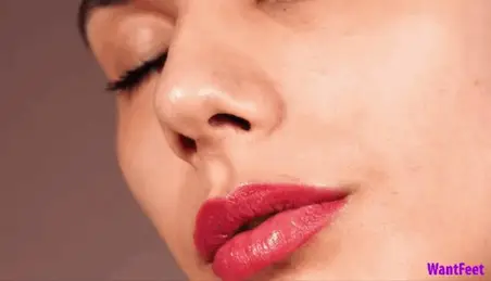 452px x 259px - Sexy Lips Porn Videos - FAPSTER