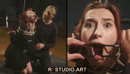 Daria - New Model in Rope Bondage, Mouth Spreader and Sexy Bastinado (UHD 4K MP4)