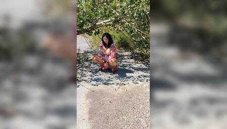 50 Plus Mature Beauty Masturbates Outdoor