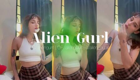 Flirty Smoker | Alien Girl