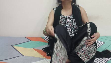 Horny Devar Fucks Gorgeous Newly Married Indian Bhabhi ( Hindi Audio )
