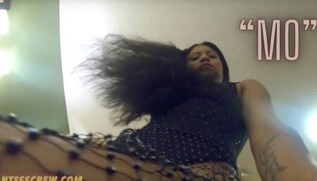 Giantess Crew – Yoko – MO