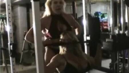 Muscle Girlz Strength 2