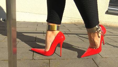 Neele - Black Butt Leggings and red patent 1969 Pumps - mp4 1920x1080