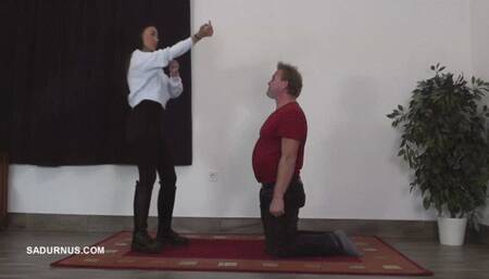 Natasa slap and kick the slave's face! A wmv