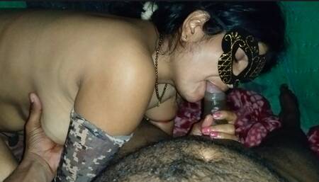 Desi Bhabhi ki Gaand Chudai Karke Choot Me Land Hila diya