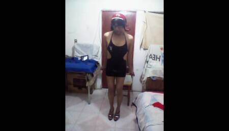 Joselynne Crossdresser In Mini Dress Webcam Live