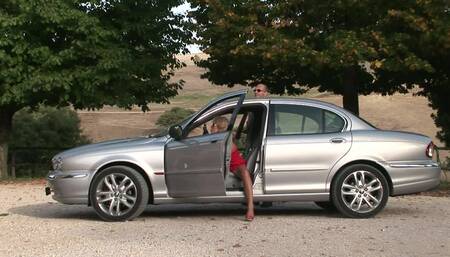 Beautiful Sexy Redhead MILF with Huge Tits Gives a Blowjob to a Big Italian Cock That Cums in Her Mouth