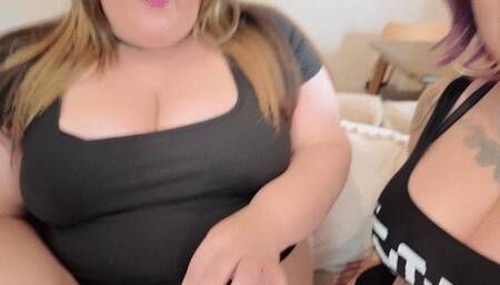 Giantess VORE with ReinaPop