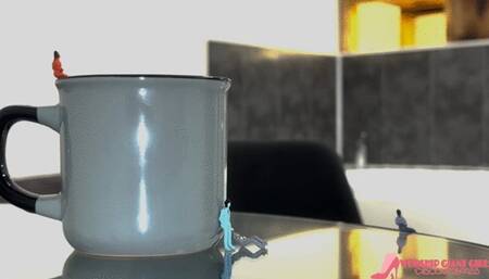 Sarah and her tiny kingdom - HD