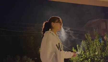 SEPTEMBER HARD TWO PUMPS SMOKE