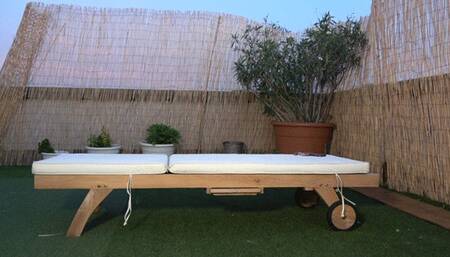 MISTRESS LILY DUPONT : LASHED AND LICKING