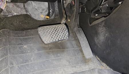 Rushing in adidas samba