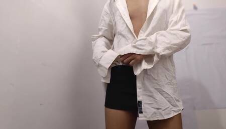 Watch me shaving my pussy