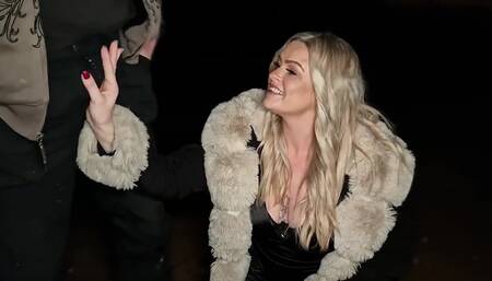 Hotwife Nikki Carpark Suckoff Facials