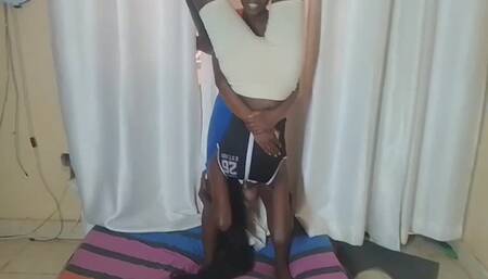 PILEDRIVER LIFT CARRY AND DROP AND ENDS WITH A HEAD SCISSOR