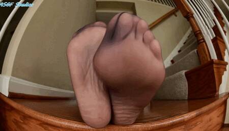 Super Model Diva sheer panthyhose soles pt 2 - MP4