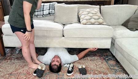 Princess Rachel punishes a slave part 13