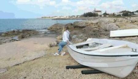 A Lost Sneakers by the Sea WMV (1920x1080) FHD