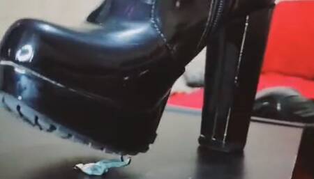 Under the Power of the Dark and Sexy Giantess