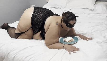 Catwoman: Cursed Cake Punishment