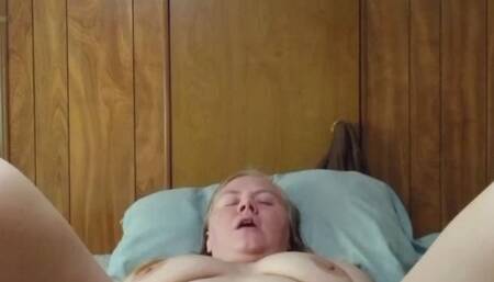 Clit sucking G spot stimulator