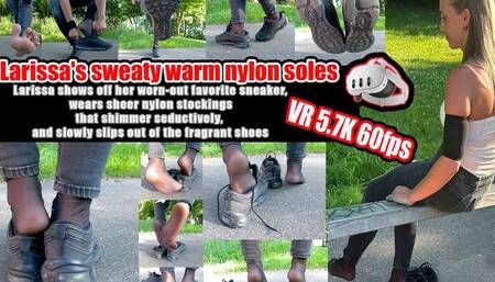 VR 3D 5,7k 60FPS | Larissa's Stinky Sneakers, let yourself be enchanted by her worn-out favorite sneakers and her wafer-thin, sweat-soaked nylon feet!