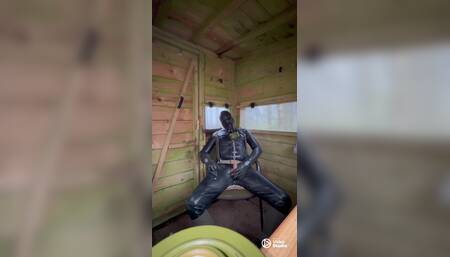 Knee socks rubber pig sit in hunter high stand and on the knee socks