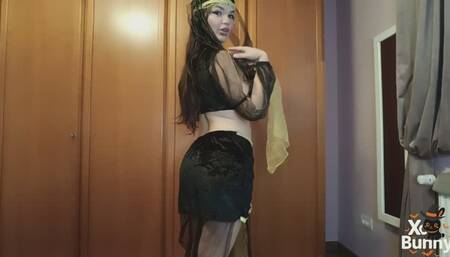 26th Day of Halloween: Stinky dancer