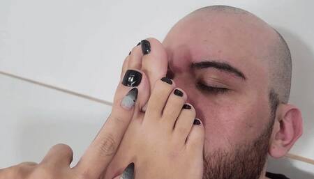 Blonde Brazilian Foot Queen: Melissa Ramos’ Arched Soles Adored in Pure Podolatria Bliss