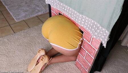 Perhaps I'll Have Just A Wee Bit More ( Stuck Overeating Face Stuffing ) -mp4