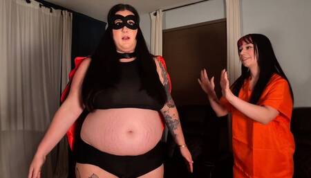 Superhero Haylee Is Frozen and Teased By Villain Ditria Rose