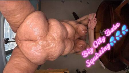 Oiled up SSBBW uses her fucking machine and squirts all over you