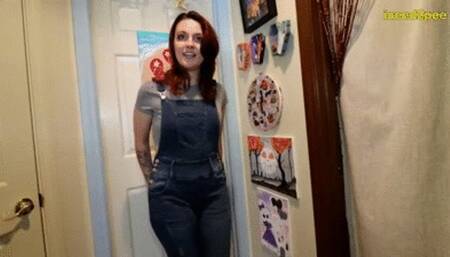 INEED2PEE Meeting Blake Jones wetting her jeans overalls