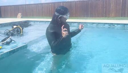 Pool Cleaning Doesn't Work Out For Goddess Fina