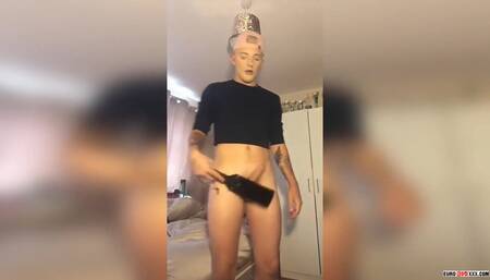 Teddy Plays with His Twink Hole